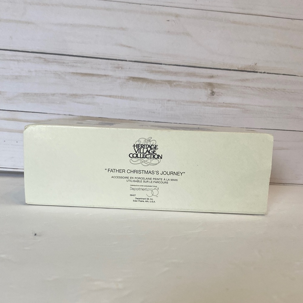 DEPARTMENT 56 - Father Christmas’s Journey - Heritage Village - Dickens Village - Picture 11 of 11